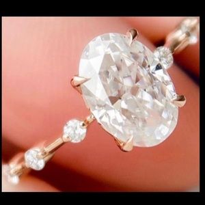 The Mila Ring - 2ct+ Oval Moissanite Ring